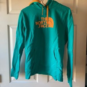 NWOT North Face Hoodie